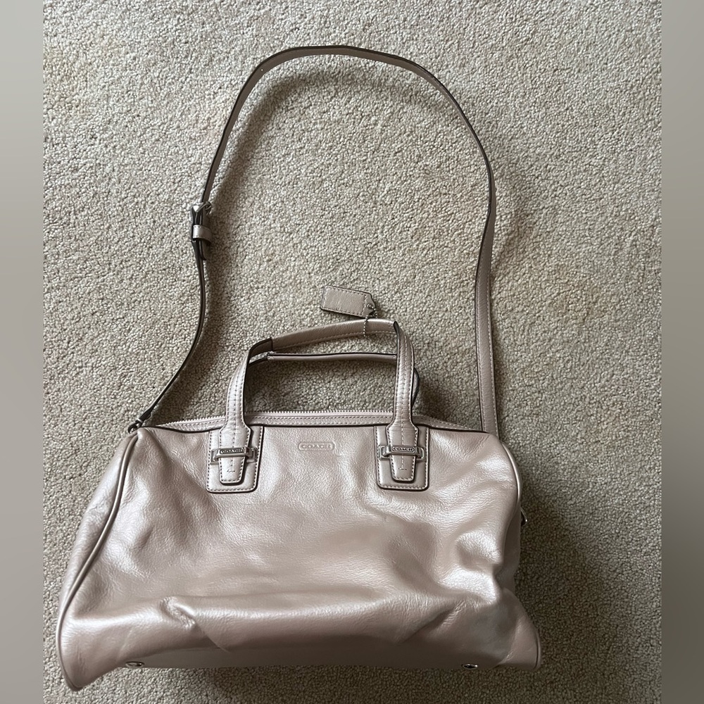 Coach brand. crossbody/shoulder purse. Gold color. Lightly used